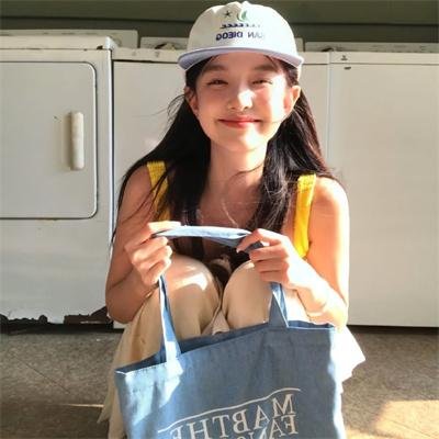 蝶舞莺歌
